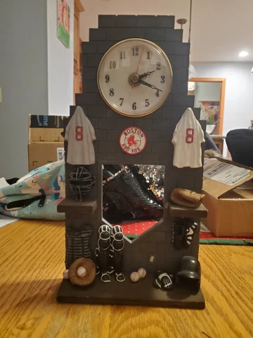 Boston Red Sox MLB Pendulum Baseball Locker Clock. Tested Works! Cover