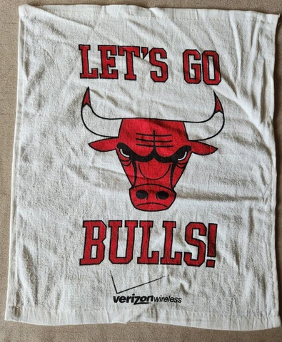 Vintage - Chicago BULLS - SGA Rally Towel " Let's Go Bulls"  18x14 Cover