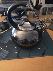 Chantal Classic Loop Enamel-on-Steel 1.8 Quart Teakettle Kettle - Picture 1 of 3