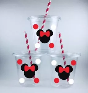 Juego de 12 tazas de fiesta de Minnie Mouse con tapas/pajitas favores de cumpleaños - Imagen 1 de 1