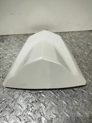 2004-2005 Suzuki Gsxr 600 750 OEM solo seat cowl cover  - Image 1 of 4