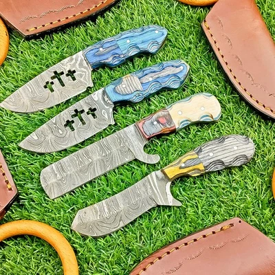 LOTE DE 4 PIEZAS CUCHILLOS DE CAZA PERSONALIZADOS DAMASCUS de acero Skinner hechos a mano 670 Foto 1 de 4