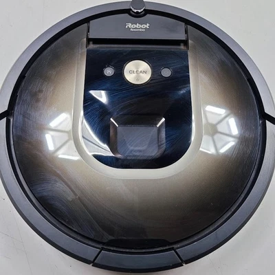 iRobot Roomba 980 Robot Vacuum Cleaner - For Parts - Image 1 of 4