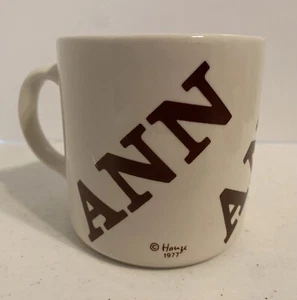 Vintage 1977 Houze “ ANN “ Keramik Kaffeebecher GRINDLEY ENGLAND personalisiert Name - Bild 1 von 6