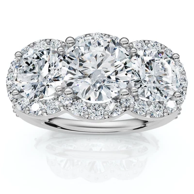 Anillo de compromiso certificado de 3 3/4 quilates con tres piedras de oro de 14 k cultivado en laboratorio Foto 1 de 4