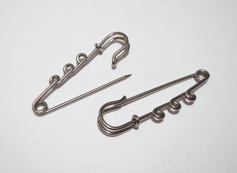 1pz base spilla da balia 3 anellini in acciaio inox 51x16mm colore argento scuro - Immagine 1 di 1