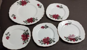 VINTAGE COLCLOUGH BONE CHINA große rote ROSE großer Teller & 4 Beilagenteller - Bild 1 von 10
