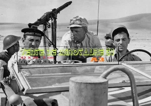 UN TAXI POUR TOBROUK ,LINO VENTURA CHARLES AZNAVOUR - A3  plastifié - Foto 1 di 24