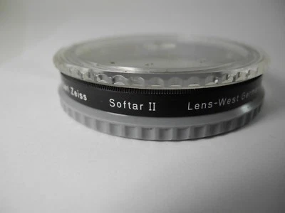 Hasselblad Bayonet 50 Softar II Black Filter 50512 VERY CLEAN WITH CAPS - Image 1 of 4