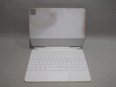Apple Magic Keyboard A2480 for iPad Pro 12.9" 3rd 4th 5th 6th Gen White UK - Image 1 of 4
