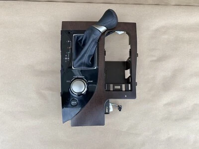 Panel de cubierta de palanca de cambios de consola central 13-15 Lexus GS350 GS450H con interruptor de modo de conducción Foto 1 de 4