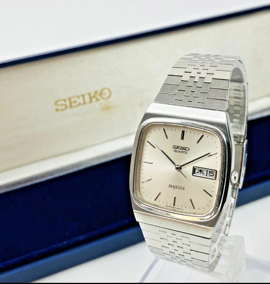 RELOJ SEIKO MAJESTA 9533-5010 CUARZO ANTIMAGNÉTICO PLATA DÍA FECHA KANJI CON ESTUCHE Foto 1 de 4