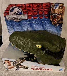 Hasbro 2015 Jurassic World Velociraptor dinosaurio marioneta de mano nueva - Imagen 1 de 7