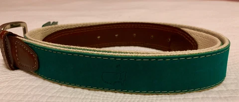 2023 Masters Green LEATHER/SUEDE EMBOSSED LUXURY BELT!  Size 38-Flag Pin Cover