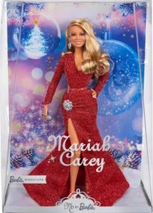 Barbie 2023 Signature Mariah Carey Holiday Doll Natale Vestito Rosso - Foto 1 di 6