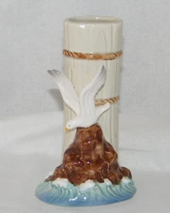 Genuine Vintage Oragiri 1980 Hand Painted Vase With a Seagull Flying Over Rocks - Picture 1 of 11