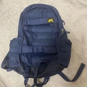 Nike SB RPM Backpack Black Size 26L Bag Gym Training School Casual Unisex - Picture 1 of 1
