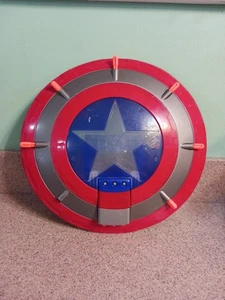 SELTEN Hasbro 2012 Captain America Schild FEUERT RAKETEN 12" COSPLAY HALLOWEEN - Bild 1 von 7