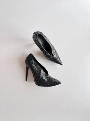 Botines de tacón alto de cuero de serpiente negros BURBERRY PRORSUM, talla 37 Foto 1 de 4