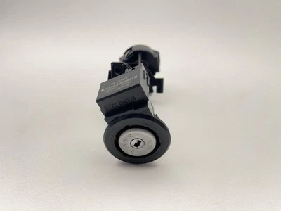 Ford Transit Connect 2022-2024 encendido con llave negro 2,0 L tracción delantera 47 k - XL- 58156 Foto 1 de 4