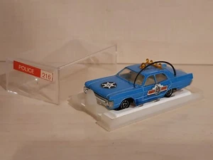 JOUET ANCIEN MAJORETTE PLYMOUTH POLICE CHASSIS PLASTIQUE N°216 + BOITE - Imagen 1 de 4