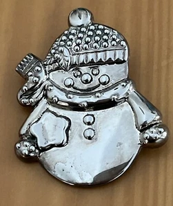 Signed BEST Smiling Snowman Hat Scarf Star Silver Tone Brooch Pin Pendant 2-3/4” - Bild 1 von 9
