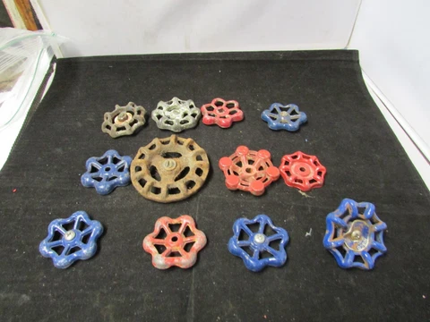 12 VINTAGE VALVE HANDLES WITH FAUCET KNOBS STEAM PUNK ARTS Cover