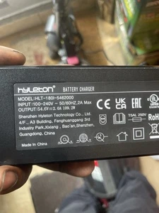 Scooter Charger iScooter i10 MAX Electric Scooter Charger - Picture 1 of 1