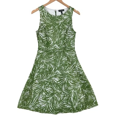 Vestido Vaina The Limited Para Mujer S Verde Selva Encaje Superpuesto Sin Mangas Cremallera Trasera Foto 1 de 4