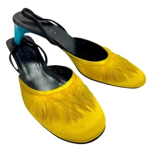 S/S 1999 Vintage Tom Ford for Gucci Yellow Crepe Satin Shoes w/Feathers 8 *NEW!* - Picture 1 of 5