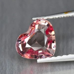0.81Ct Heart_ Unheated Pink Malaya Garnet From Tanzania - Picture 1 of 1
