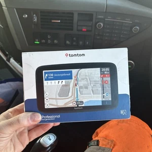 TomTom Truck Sat Nav GO Professional 2nd Gen 6 inch Real-Time Traffic Touch - Picture 1 of 2