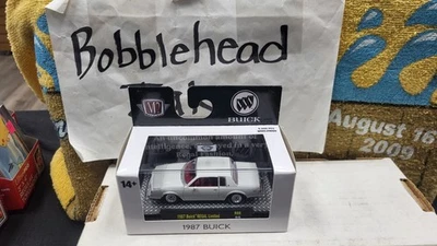 NIB 2024 1987 BUICK REGAL LIMITED WHITE M2 MACHINES 1/64 TOY CAR R88 24-42 - Image 1 of 4