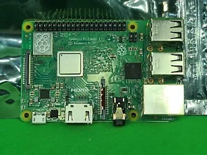 Raspberry Pi 3 Model B+ (3 B Plus) 1.4Ghz Quad Core 1 GB Ram Bluetooth & Wifi