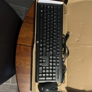 HP keyboard and mouse wired not originnot original box - Picture 1 of 4
