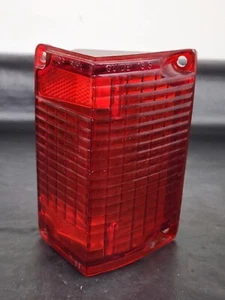 1968-69 GM 5961796 Chevrolet Chevelle/El Camino Passenger Side Tail Light Lens - Picture 1 of 8