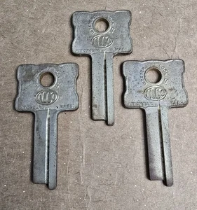 (3) Vtg Old Ornate INDEPENDENT LOCK CO ILCO Blank Keys Fitchburg Mass USA #9 - Picture 1 of 6