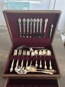 Argenteria vintage ONEIDA Community "AFFETTO" 58 pezzi (piatto argento, 1960) - Foto 1 di 24