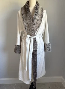Elegante bata de felpa para mujer en casa S/M blanca con ribete de piel sintética chal cuello con cinturón acogedor - Imagen 1 de 6