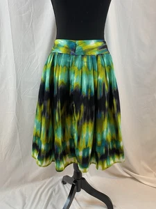 Women’s Size 6 A Line Abstract Print Skirt With pockets - Picture 1 of 7