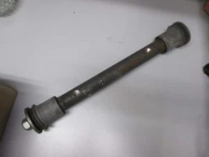 New GM 6258493 1970’s 80’s Chevrolet GMC Truck Lower Control Arm Shaft 2WD - Picture 1 of 3