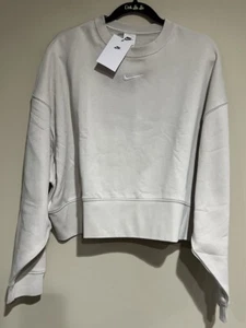 NWT Women’s Nike Small Sportswear Oversized Fleece Crew Sweatshirt Ivory DJ7665 - Picture 1 of 4