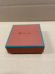Loro Piana Leder Schlüsselanhänger in Tasche und Geschenkbox - Bild 1 von 9