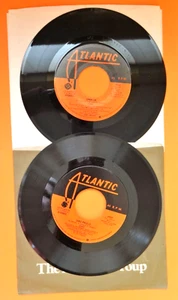 CHIC - Open Up, Rebels Are We, Sao Paulo, Dance - Get two 45 records - Imagen 1 de 2