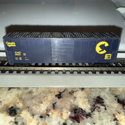 Life-Like N Scale 50' Chessie System C&O 495671 Box Car - Image 1 of 4