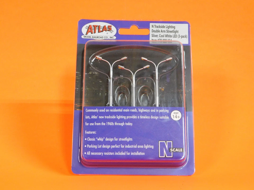 ATLAS #70000154 N SCALE DOUBLE ARM STREETLIGHT COOL WHITE LED 3-PACK NEW!!!❤️ - Image 1 of 3