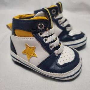 Zapatos para caminar sin cordones First Steps talla 2 (3-6M) blanco azul - Imagen 1 de 8
