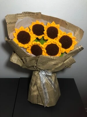Ramo de flores de girasol de ganchillo, decoración del hogar, regalo para mamá esposa su aniversario Foto 1 de 4