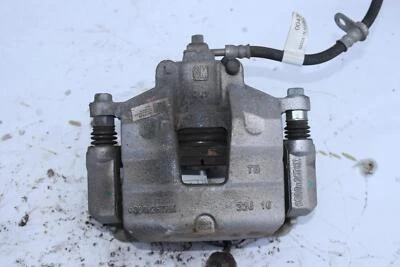 Pinza de freno delantera izquierda GMC TERRAIN 2018-2022 lado del conductor con manguera OEM Foto 1 de 3