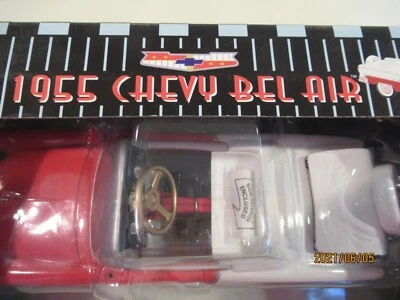 1:18 GearBox 1955 Chevrolet Bel Air Pedal Car red & white - Image 1 of 4